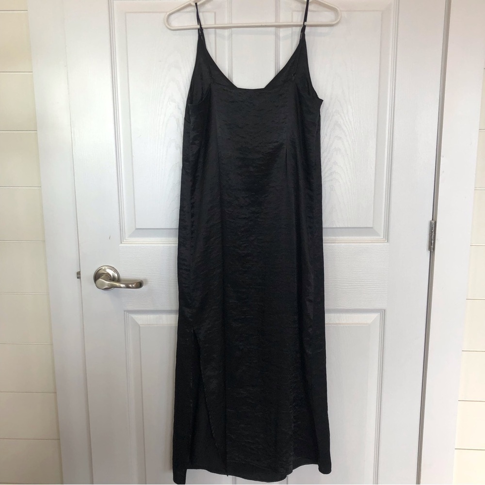 H&M slip dress maxi black with side slit